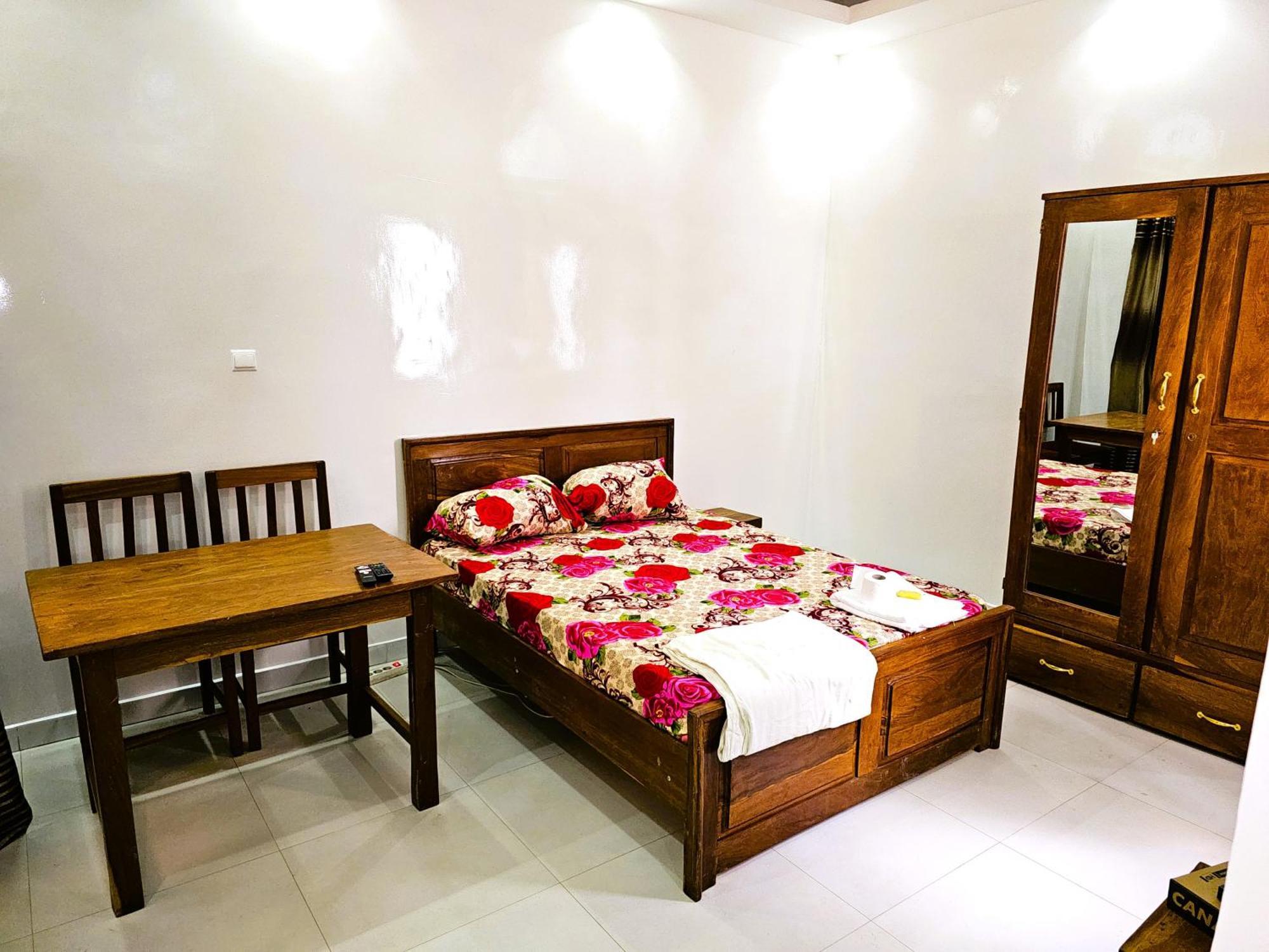 Chambre Ngor- Douche Privee-Salon-Cuisine-Netflix Hotel Dakar Exterior photo